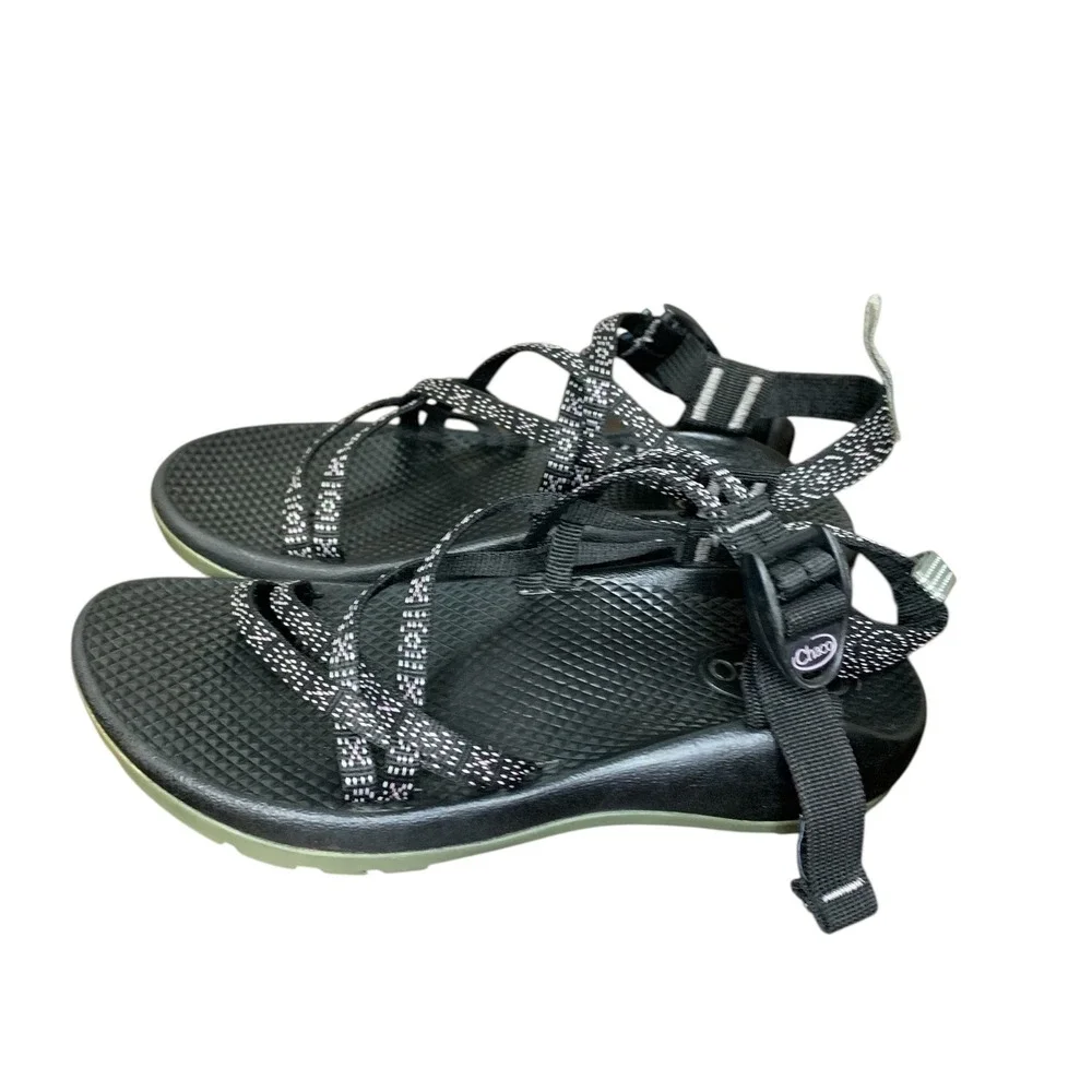 Chaco Z/Cloud X‎ Sport Sandals Adjustable Straps Black/White Kids Size 4